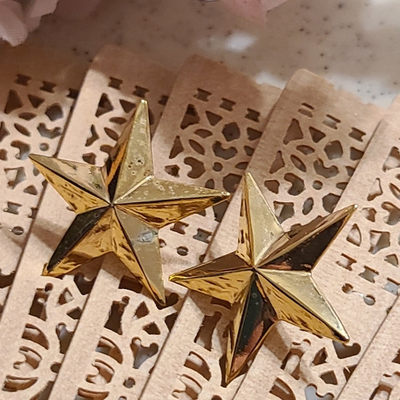 80's Style Gold earrings vintage earrings for sale - Picture 7 of 12